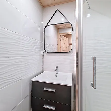 Cozy Au Pied Des Pistes Avec Balcon Sud, Pour 4 Personnes - Fr-1-832-3 Val Thorens