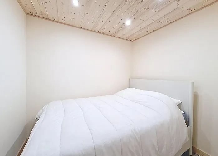 公寓 Cozy Au Pied Des Pistes Avec Balcon Sud, Pour 4 Personnes - Fr-1-832-3