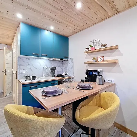 Cozy Au Pied Des Pistes Avec Balcon Sud, Pour 4 Personnes - Fr-1-832-3 Val Thorens